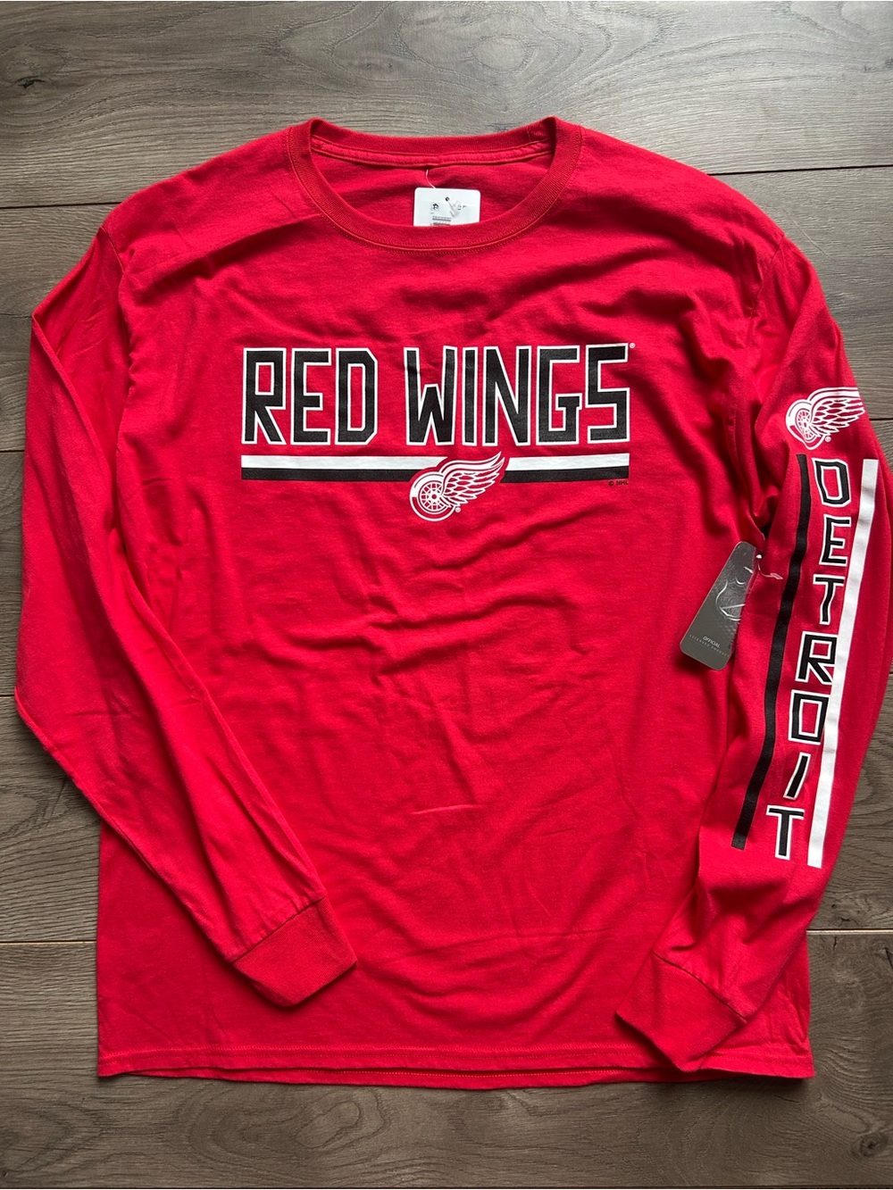 NHL Detroit Red Wings Long Sleeve Shirt Brand New with Tags